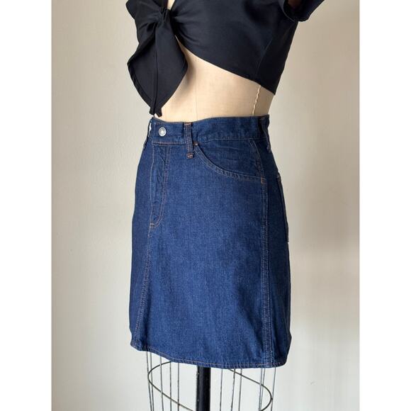 Vintage 1970s Levi’s Big E Denim Mini Skirt - Picture 2 of 5